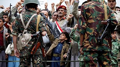 الأطراف المتصارعة في اليمن تناقش تبادلا محتملا للأسرى يشمل 16 سعوديا