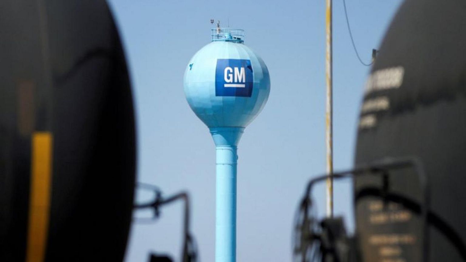Nuevo sindicato de GM en México busca alza salarial de 19.2% en conversaciones históricas