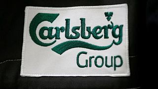 Carlsberg se une a Heineken en su salida de Rusia y se enfrenta a un gran impacto