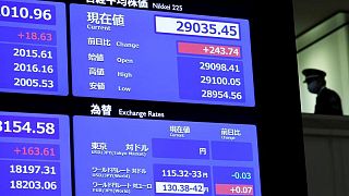 المؤشر نيكي في طوكيو يفتح على زيادة 0.82%