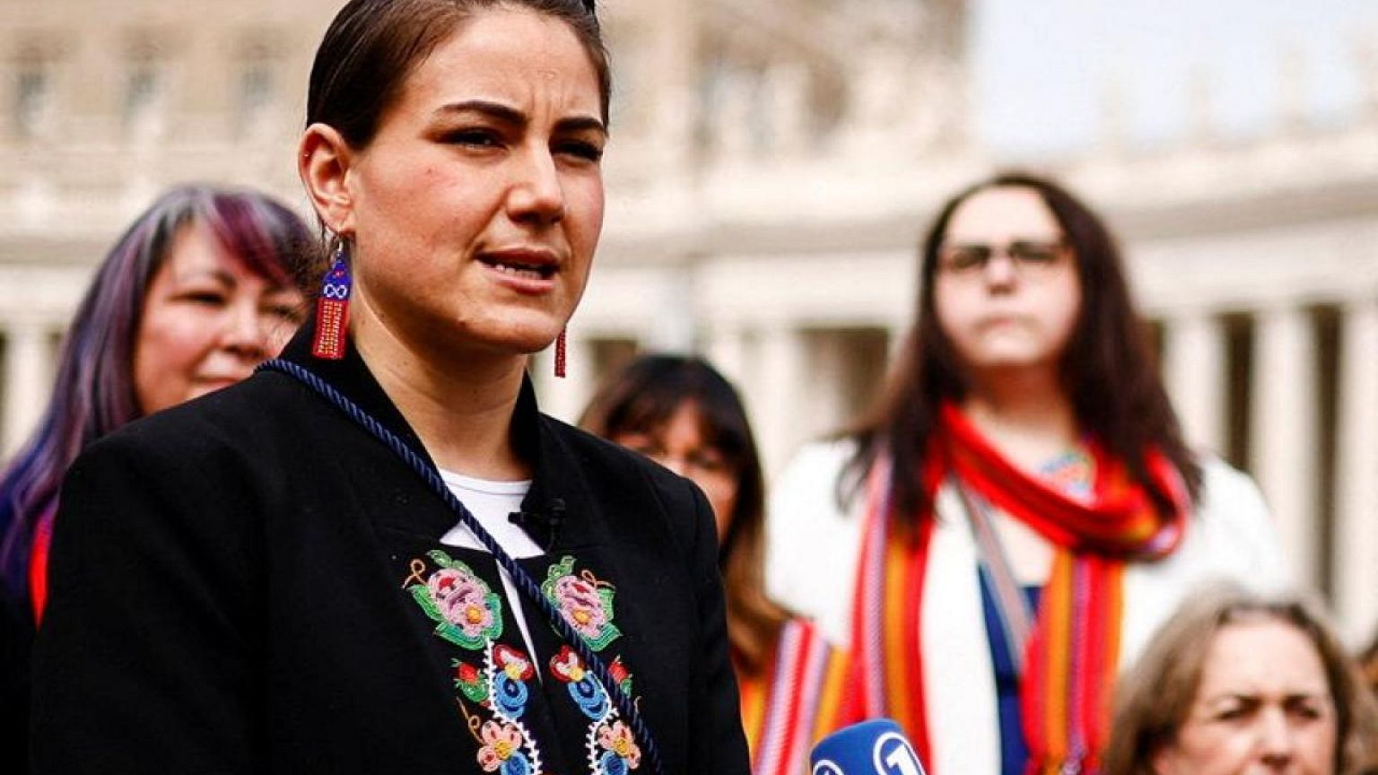 Canada indigenous ask pope for residential schools records