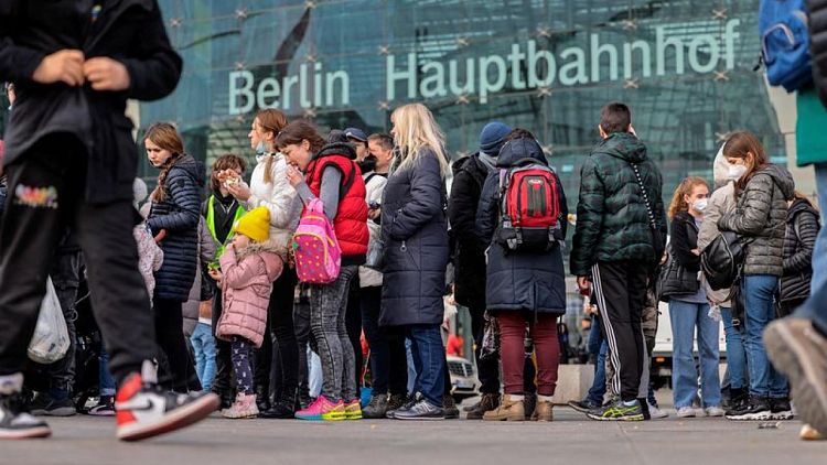 Ukrainian refugees should be distributed across EU, Berlin says
