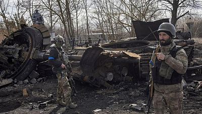 Ukraine sees no sign of Russian forces pulling back from Kyiv - defence ministry Ukraine sees no sign of Russian forces pulling back from Kyiv - defence ministry