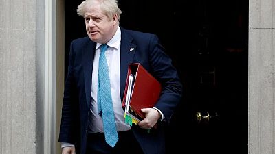 متحدث: رئيس الوزراء البريطاني لم يبلغ بأي غرامة بسبب انتهاك قيود كوفيد-19