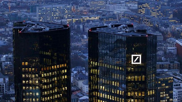 España multa a Deutsche Bank con 3 millones de euros por una infracción "muy grave"