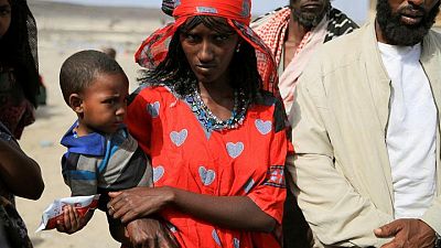 WIDER IMAGE-Nuevo frente en guerra Etiopía desplaza a miles y acaba con esperanzas de conversaciones de paz