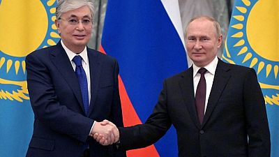 روسيا وقازاخستان تطالبان بأن تكون أوكرانيا محايدة وخالية من السلاح النووي