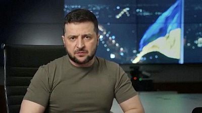 زيلينسكي: روسيا تسعى للسيطرة على شرق وجنوب أوكرانيا