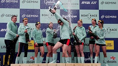Rowing-Cambridge set record in women's boat race, Oxford win men's event