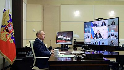 Putin hablará el martes de Ucrania con el presidente bielorruso Lukashenko - medios
