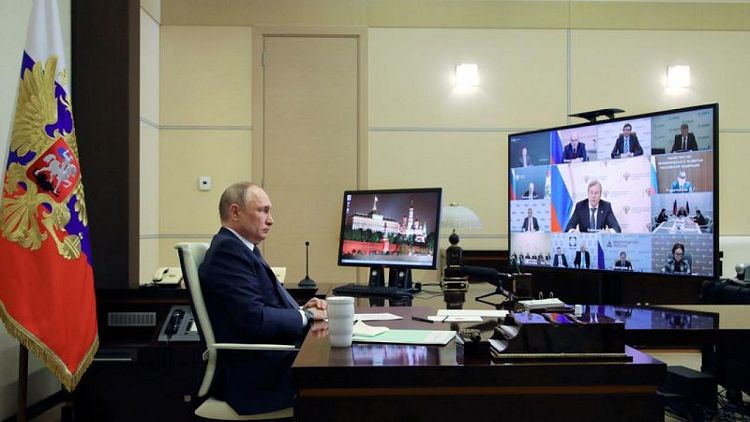 Putin hablará el martes de Ucrania con el presidente bielorruso Lukashenko - medios