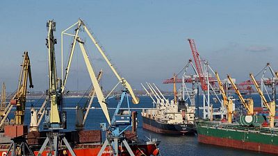Minas flotantes en mar Negro ponen en peligro el comercio de granos y petróleo, dicen autoridades