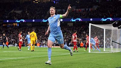Soccer-Clinical De Bruyne gives Man City 1-0 lead for Atletico trip