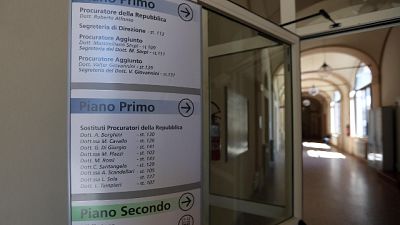 Il caso è a Bologna, l'uomo interrogato risponde di omicidio Il caso è a Bologna, l'uomo interrogato risponde di omicidio
