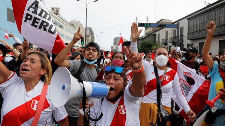 ارتفاع عدد وفيات الاحتجاج في بيرو إلى 5 مع تنامي الغضب من زيادة أسعار الطاقة