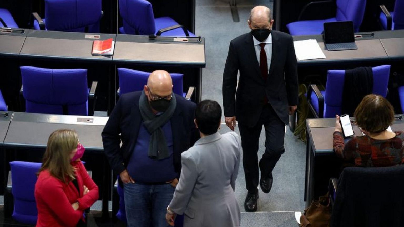 German parliament rejects mandatory vaccines in blow for Scholz
