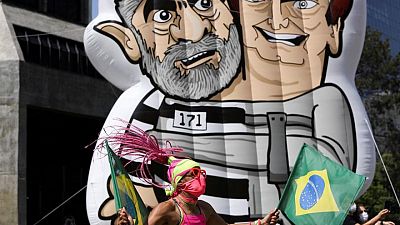 Bolsonaro recorta terreno a Lula en Brasil, ayudado por salida de Moro: sondeo