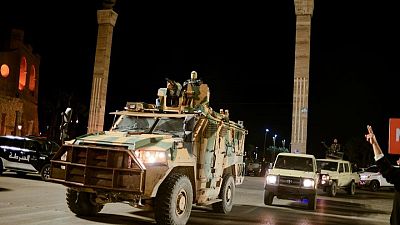 Eastern Libyan military commanders urge closure of road to west