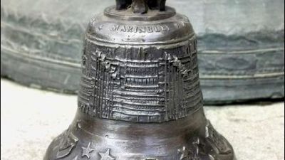 Verrà donata da Pontificia fonderia Marinelli di Agnone Verrà donata da Pontificia fonderia Marinelli di Agnone