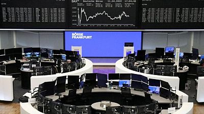 La angustia por la inflación hace que las bolsas europeas bajen por tercer día
