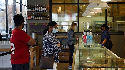 La confianza de las pequeñas empresas de EEUU cae al aumentar el temor por la inflación -NFIB La confianza de las pequeñas empresas de EEUU cae al aumentar el temor por la inflación -NFIB