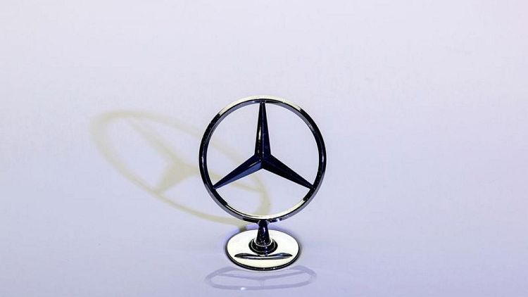 Mercedes-Benz apuesta por los nuevos ricos de India para impulsar las ventas de autos de lujo