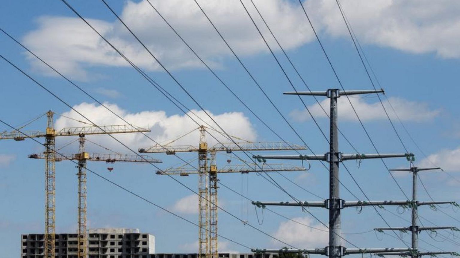 Hackers rusos intentaron sabotear la red eléctrica ucraniana -autoridades e investigadores