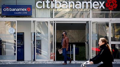 Citigroup está en "conversaciones iniciales" para desprenderse de parte de su negocio en México: CFO