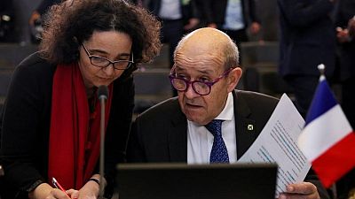 فرنسا ستعيد سفارتها في أوكرانيا إلى كييف فرنسا ستعيد سفارتها في أوكرانيا إلى كييف