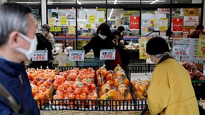 Inflación se mantiene por encima de objetivo de Banco de Japón, presiones sobre precios se amplían
