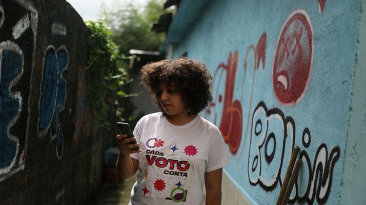 Brazil youth voter drive battles apathy - and could help Lula