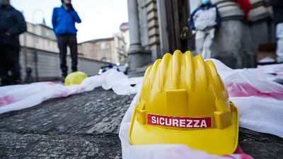 Incidente sul lavoro in un'azienda agricola nel Bresciano