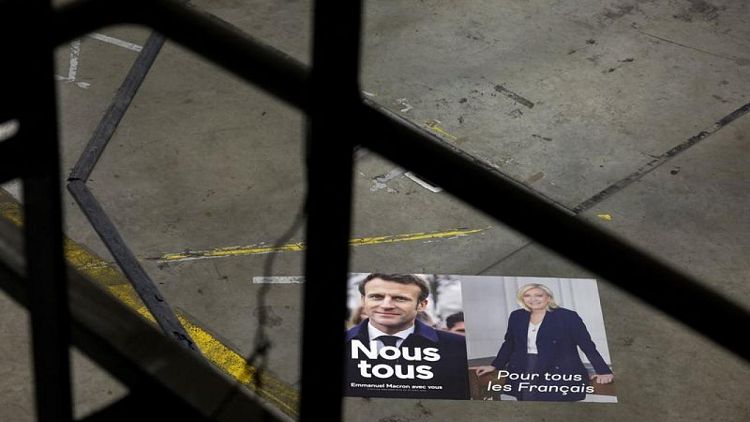 Un suburbio de París exhibe poco interés por los candidatos presidenciales