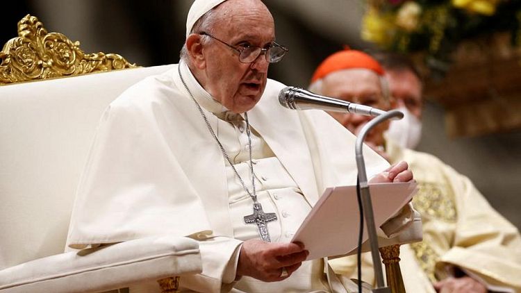 El Papa asiste, pero no preside la vigilia pascual