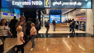 بنك الإمارات دبي الوطني يسجل زيادة 18% في أرباح الربع/1