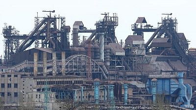 بريطانيا: روسيا تحاصر مصنع آزوفستال للصلب للسيطرة على المقاومة الأوكرانية