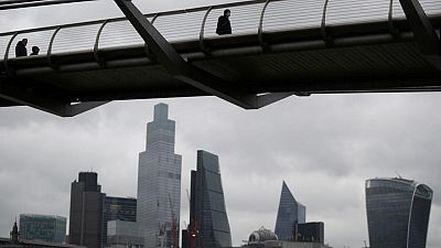UK business stumbles on inflation and Ukraine war worries -PMI