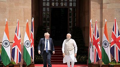 بريطانيا والهند تتفقان على تعزيز العلاقات الدفاعية والتجارية