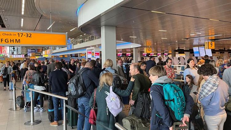 Amsterdam airport urges travellers to stay away as strike causes chaos