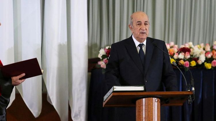 الرئيس الجزائري يعين إبراهيم جمال كسالي وزيرا للمالية