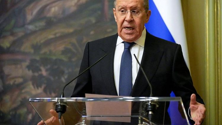 لافروف: روسيا تسعى لتقليل مخاطر قائمة "وجادة" لنشوب حرب نووية