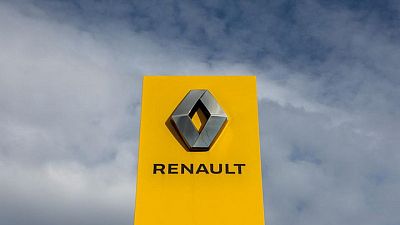 Renault to transfer Avtovaz stake to Russian science institute -Interfax