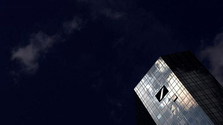 Deutsche Bank extends profit streak in Q1 as Russia crisis clouds outlook