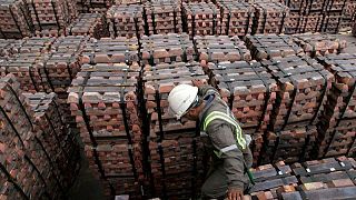 EXCLUSIVA-Chilena Codelco prevé precio del cobre "muy firme" pese a reciente caída: presidente
