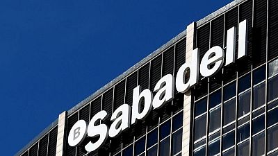 Sabadell triplica el beneficio gracias a las menores provisiones