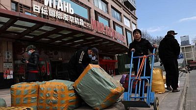 Russia expects trade with China to reach $200 billion by 2024 -report Russia expects trade with China to reach $200 billion by 2024 -report