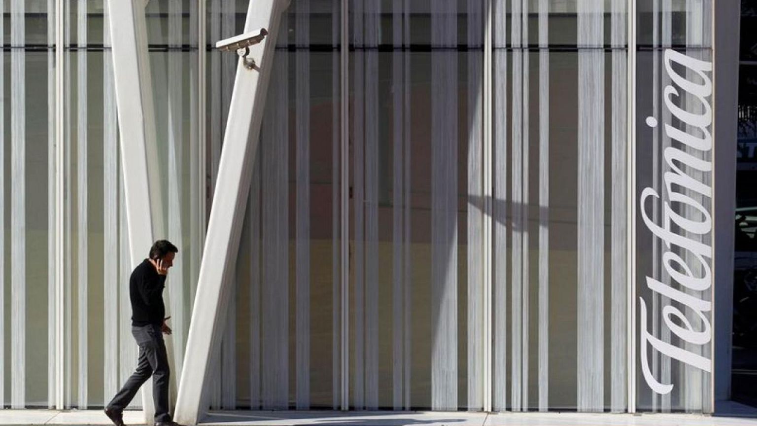 Telefonica turns to Israel's high-tech to boost consumer portfolio