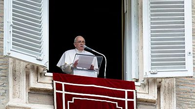 El Papa dice que Mariúpol fue "bárbaramente bombardeada", criticando implícitamente a Rusia