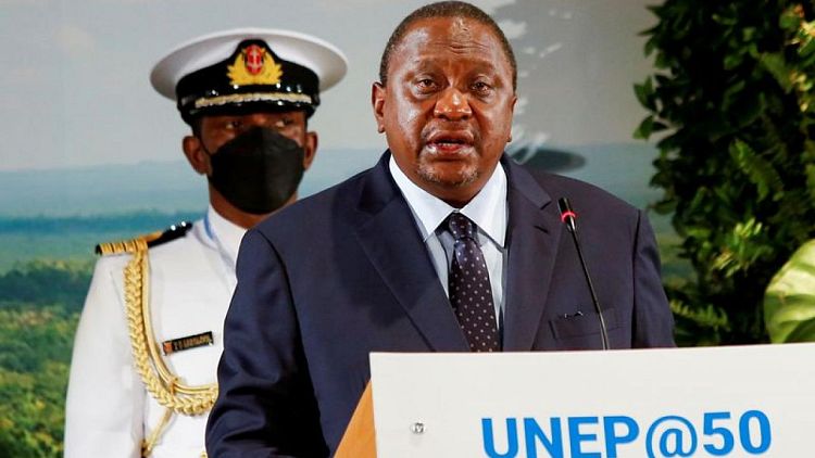 لمواجهة التضخم.. رئيس كينيا يرفع الحد الأدنى للأجور 12%