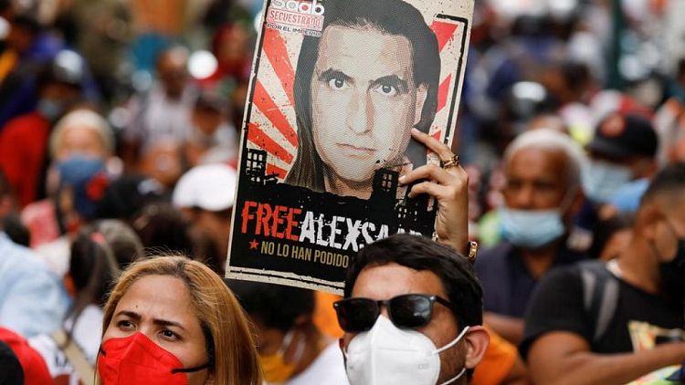 U.S. appeals court declines to rule on diplomatic status of Maduro ally Saab